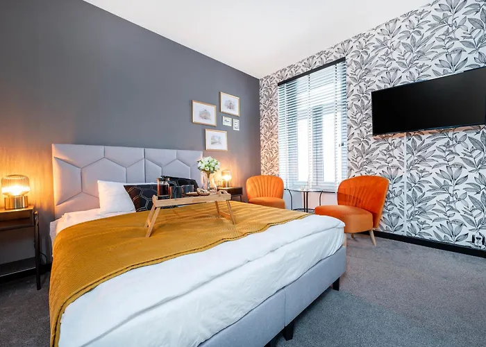 Polonia Residences 70- Top Locations